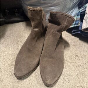 Lucky brand Taupe suede Leather Boots